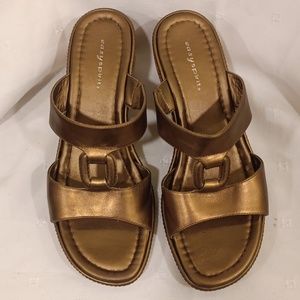 Easy Spirit wedge heel sandals Size 9